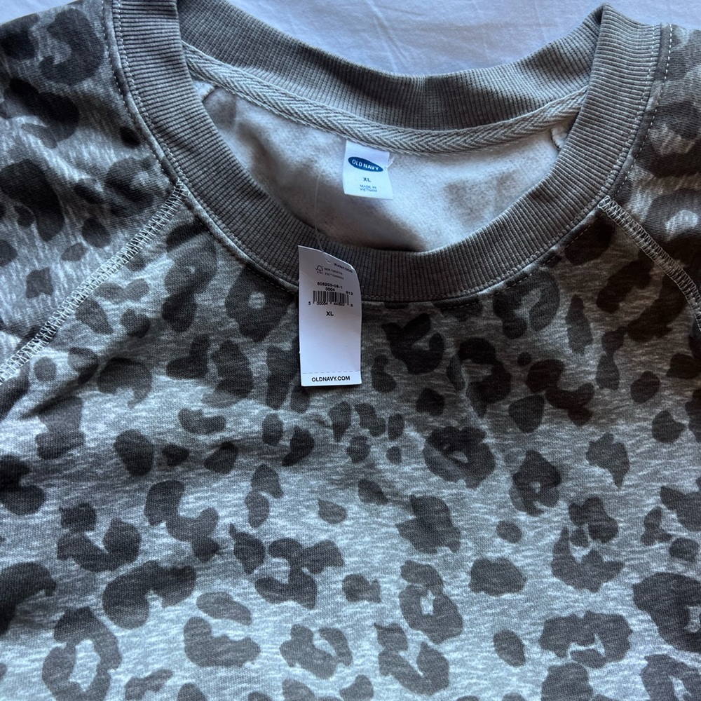 Old Navy Olive & Charcoal Leopard Print Pullover Sweatshirt